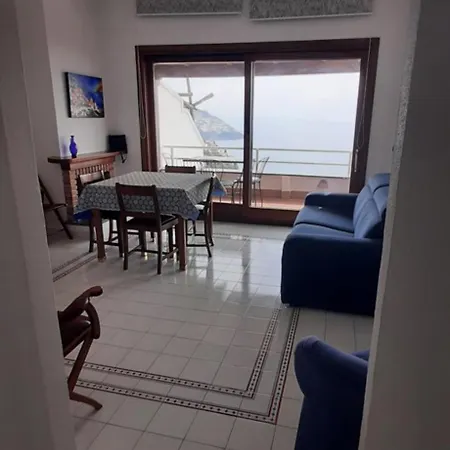 Belview Ποζιτάνο